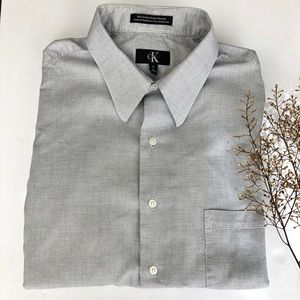 Calvin Klein men’s button down shirt